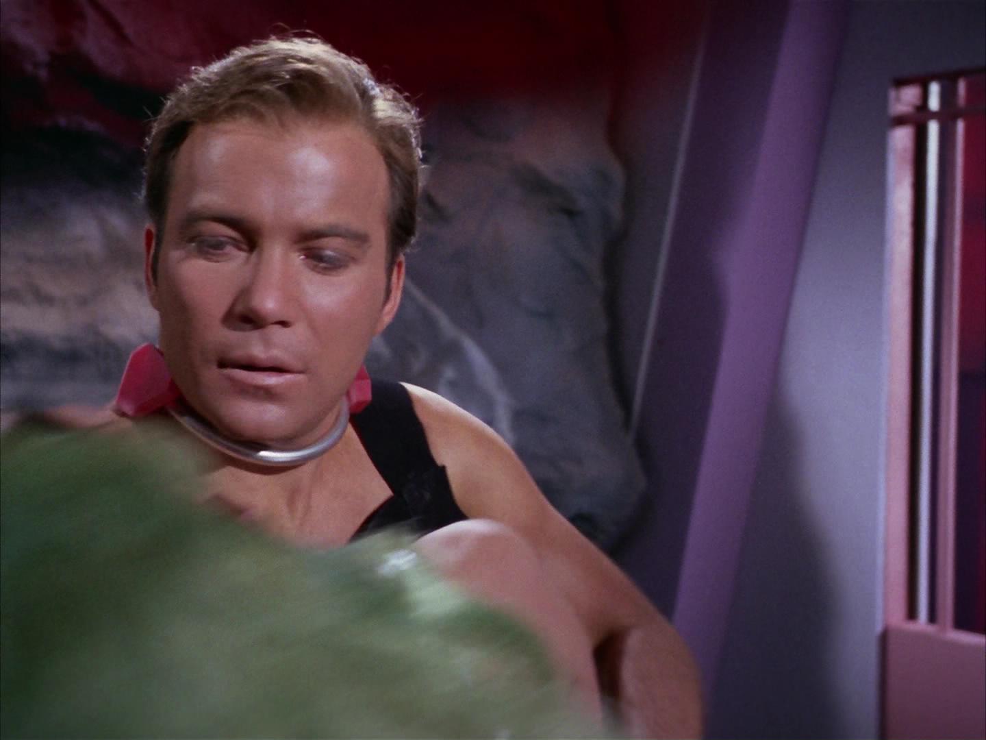 ariane179254_StarTrek_2x16_TheGamestersOfTriskelion_2312.jpg