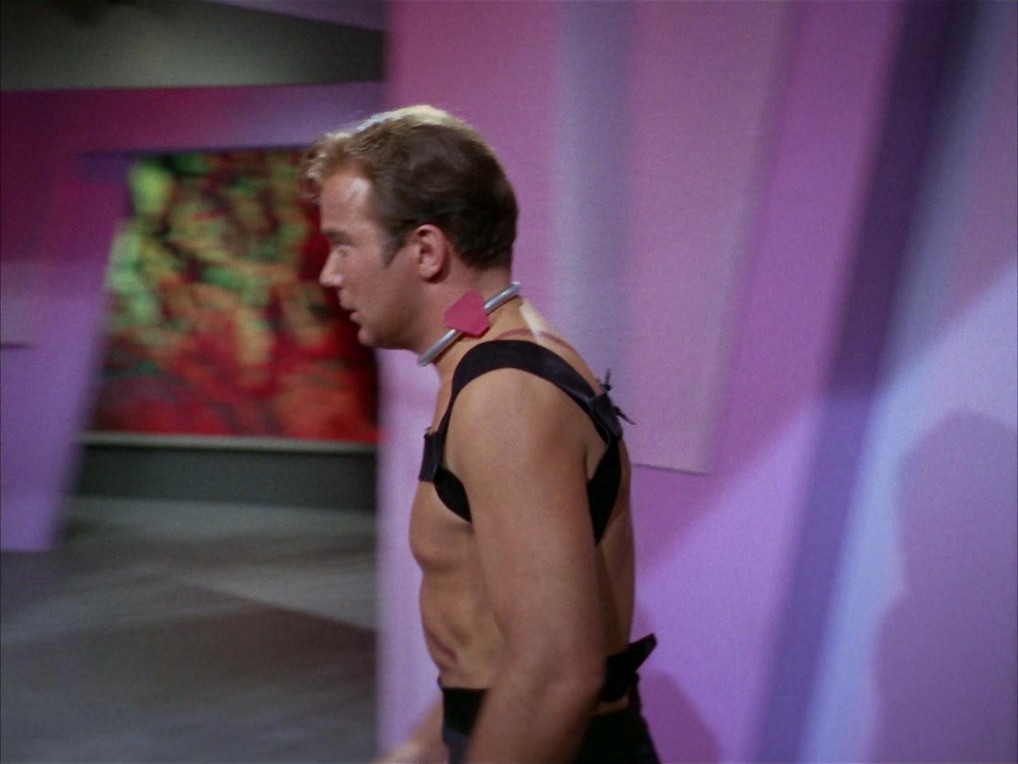 ariane179254_StarTrek_2x16_TheGamestersOfTriskelion_2333.jpg