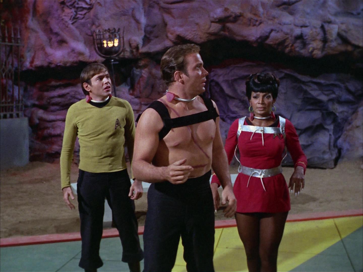 ariane179254_StarTrek_2x16_TheGamestersOfTriskelion_2390.jpg