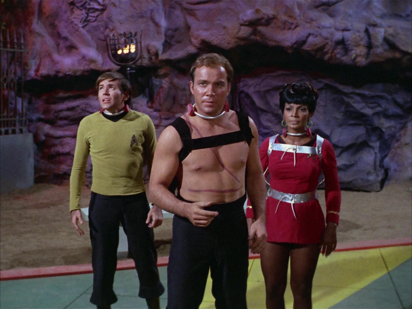 ariane179254_StarTrek_2x16_TheGamestersOfTriskelion_2393.jpg