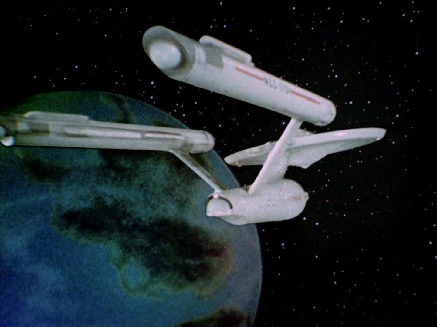 ariane179254_StarTrek_2x16_TheGamestersOfTriskelion_2395.jpg