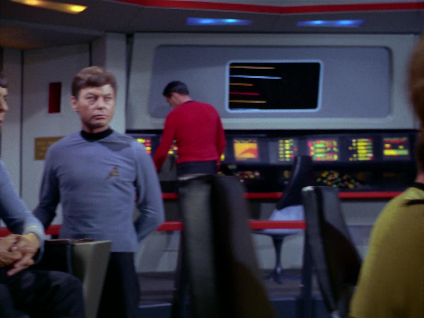 ariane179254_StarTrek_2x16_TheGamestersOfTriskelion_2401.jpg