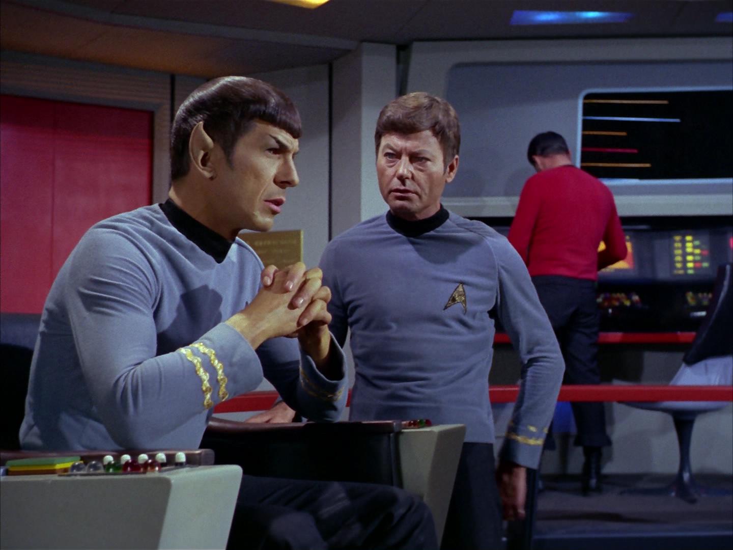 ariane179254_StarTrek_2x16_TheGamestersOfTriskelion_2424.jpg