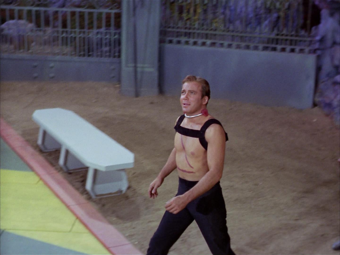 ariane179254_StarTrek_2x16_TheGamestersOfTriskelion_2486.jpg