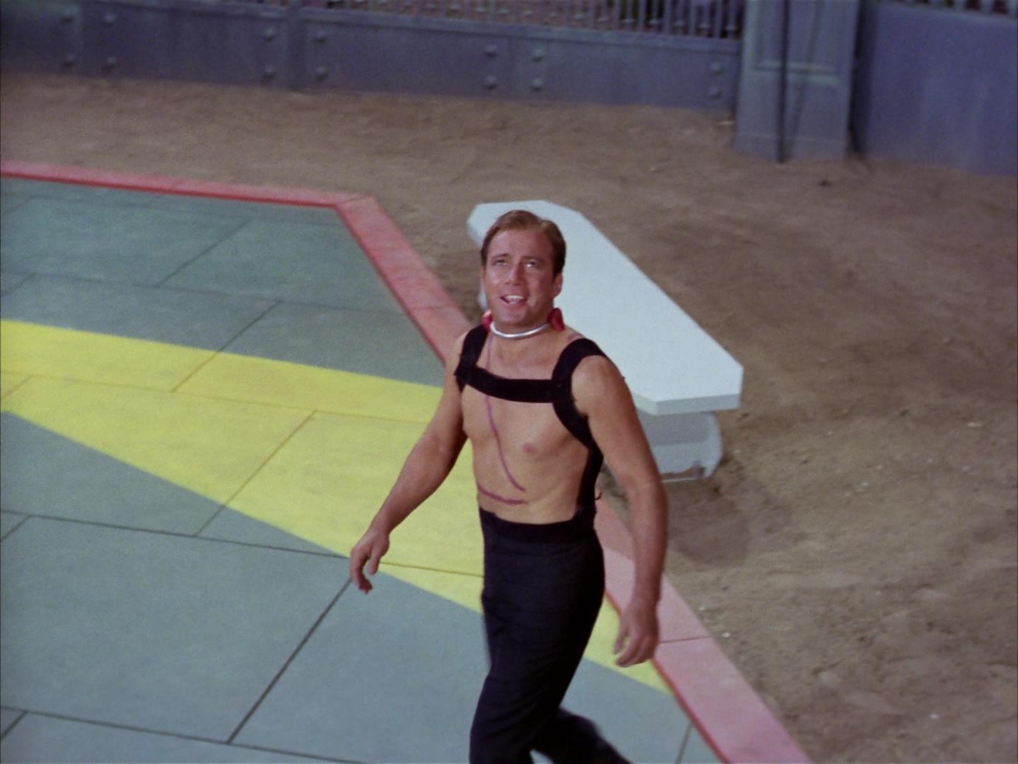 ariane179254_StarTrek_2x16_TheGamestersOfTriskelion_2487.jpg