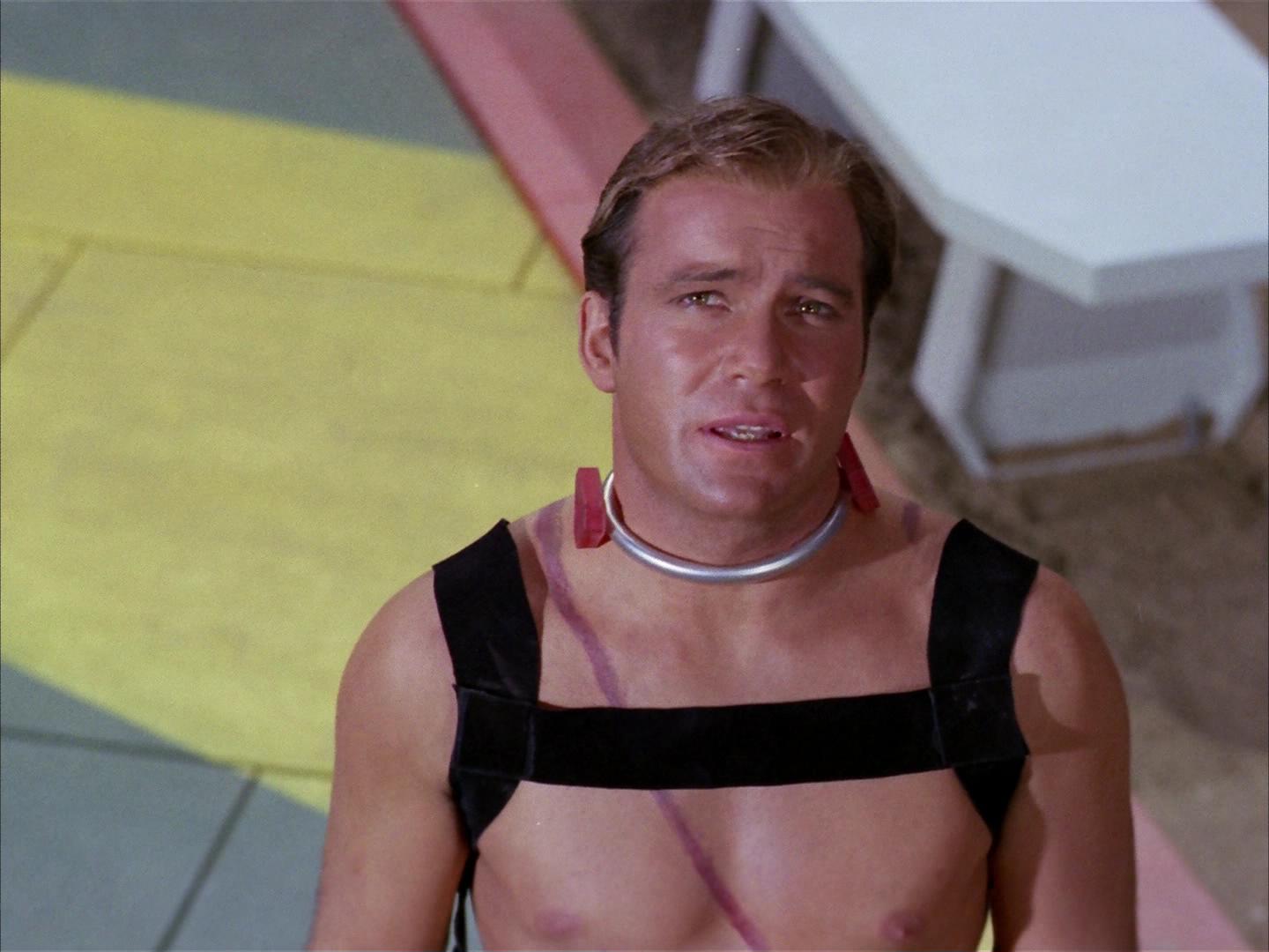 ariane179254_StarTrek_2x16_TheGamestersOfTriskelion_2528.jpg