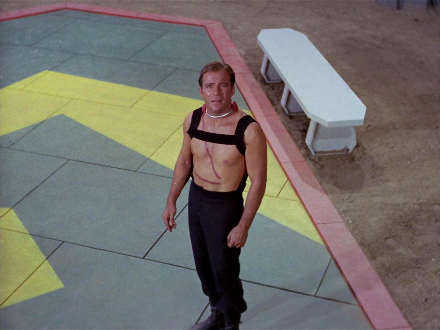 ariane179254_StarTrek_2x16_TheGamestersOfTriskelion_2553.jpg