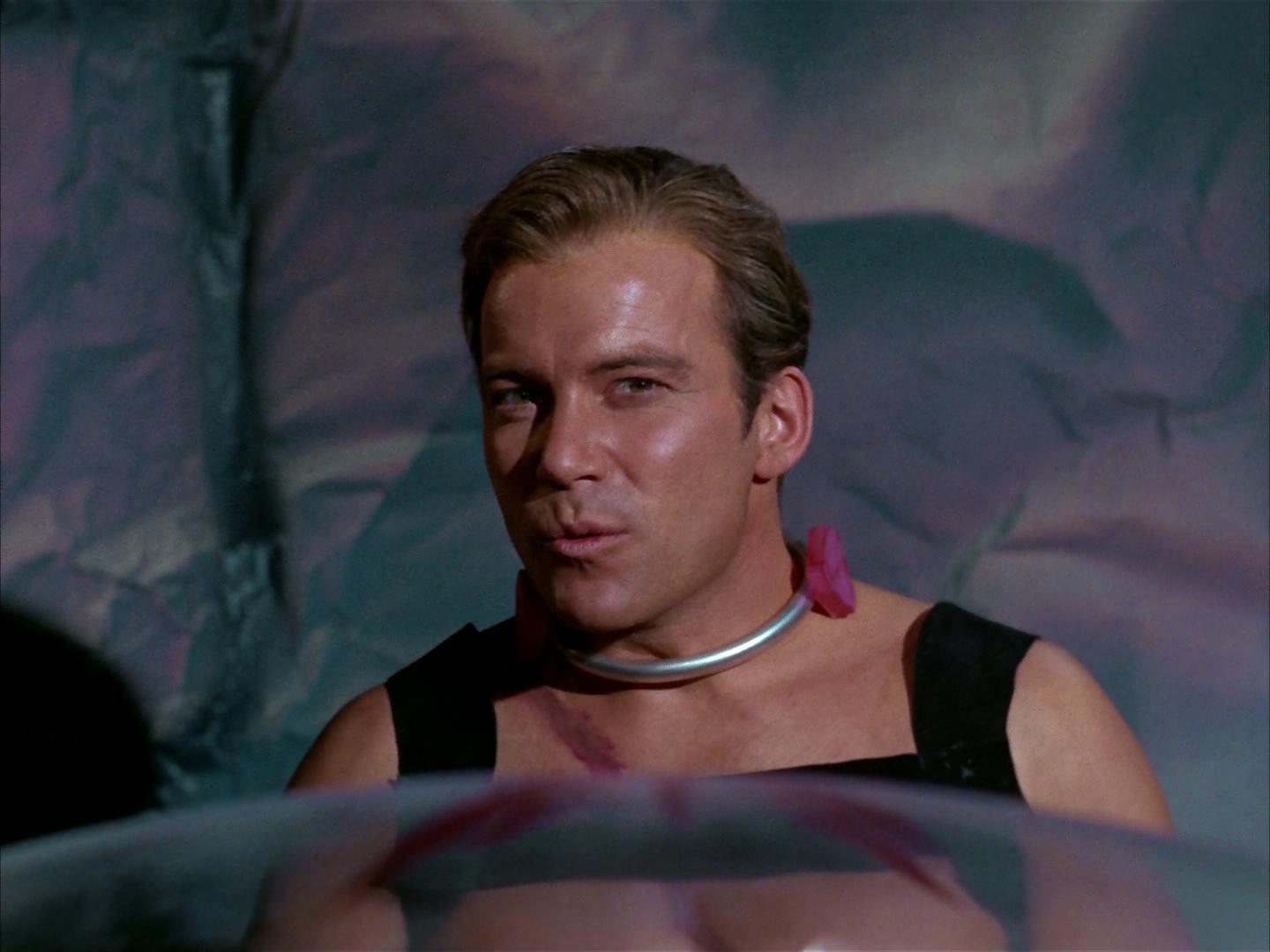 ariane179254_StarTrek_2x16_TheGamestersOfTriskelion_2726.jpg