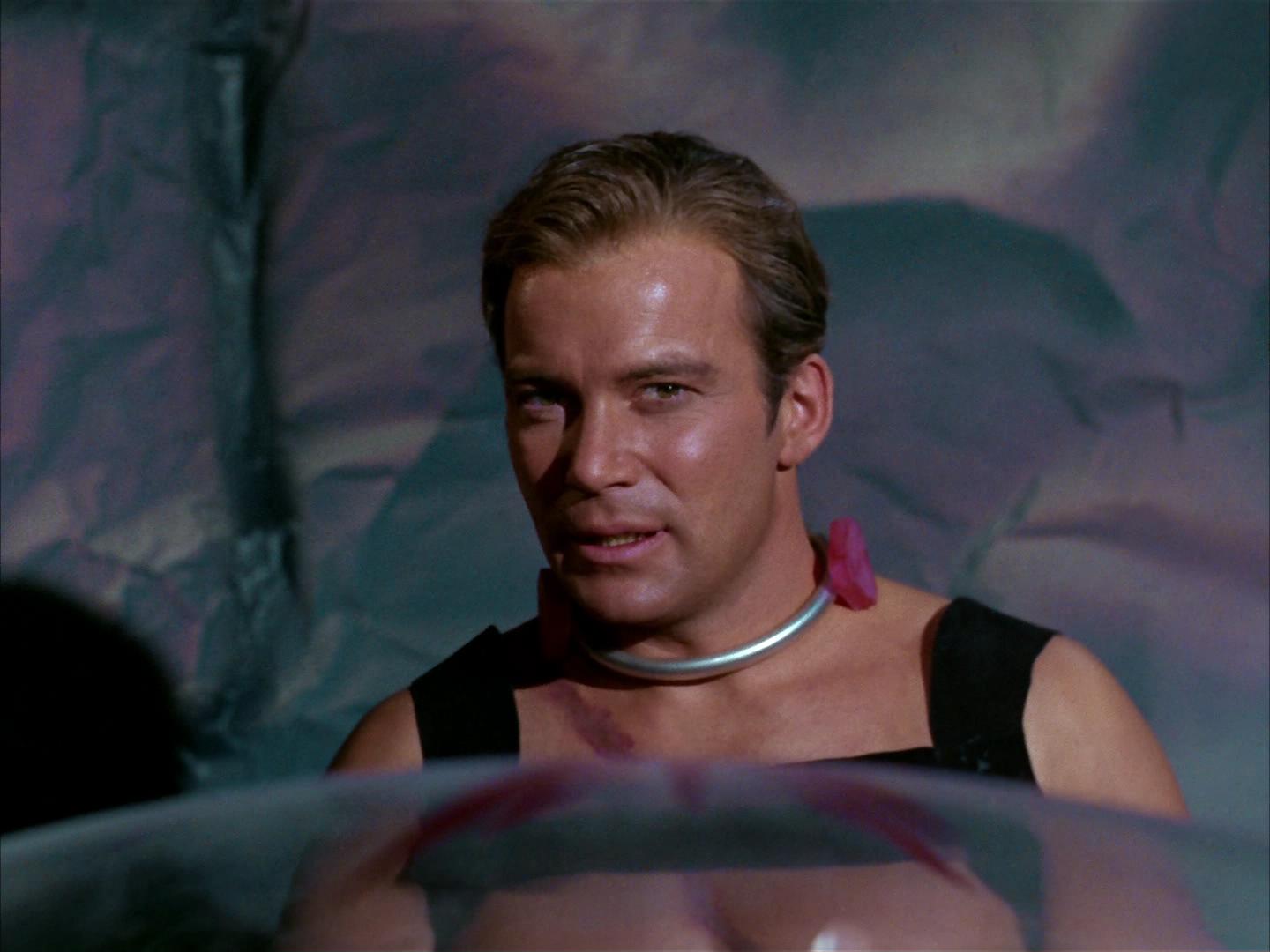 ariane179254_StarTrek_2x16_TheGamestersOfTriskelion_2728.jpg