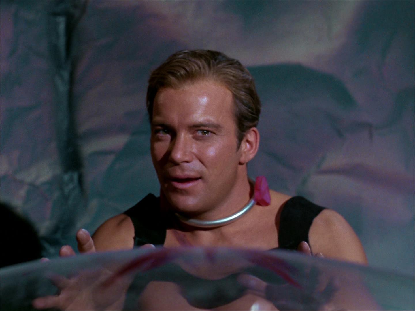 ariane179254_StarTrek_2x16_TheGamestersOfTriskelion_2735.jpg