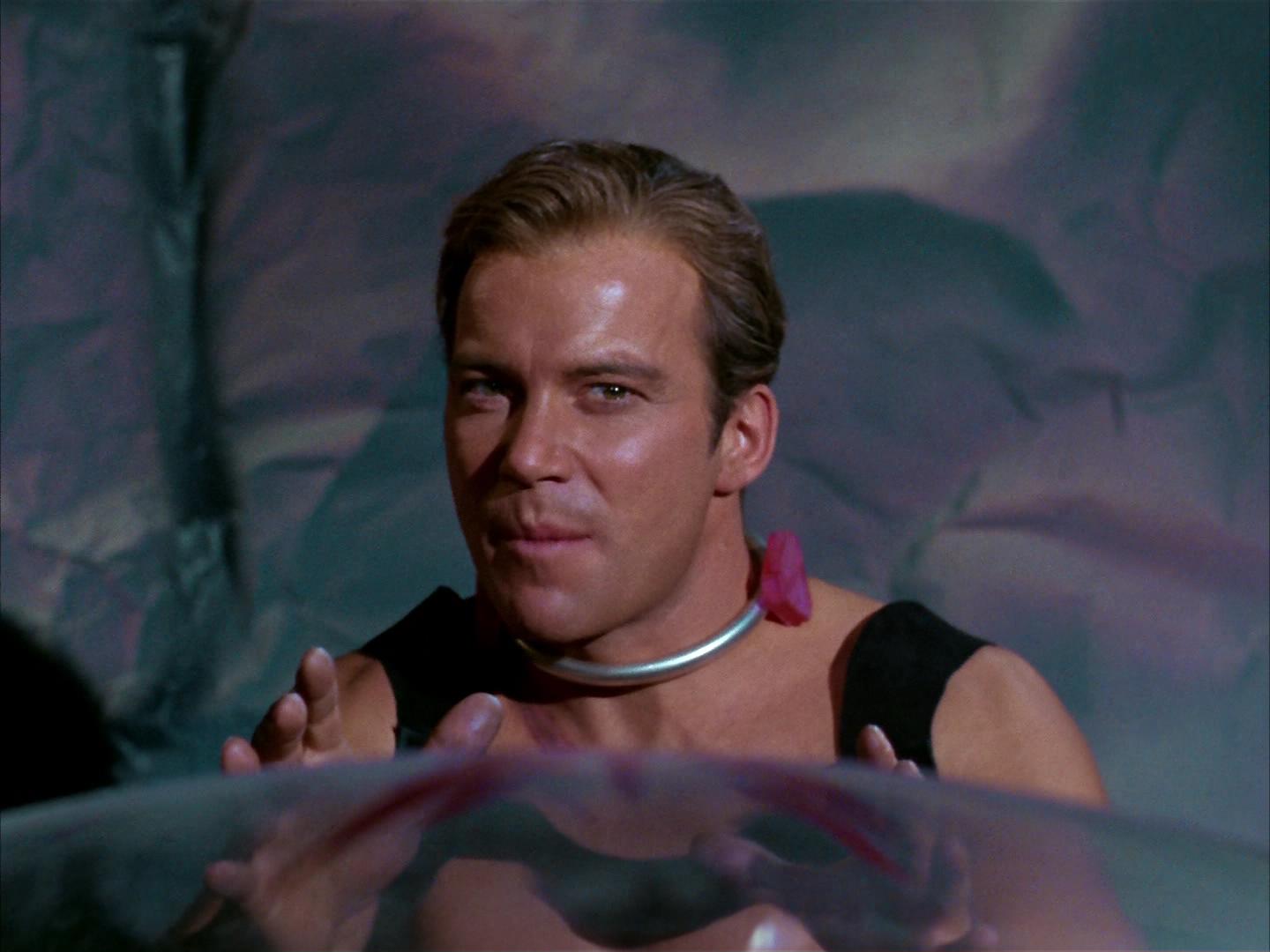 ariane179254_StarTrek_2x16_TheGamestersOfTriskelion_2738.jpg