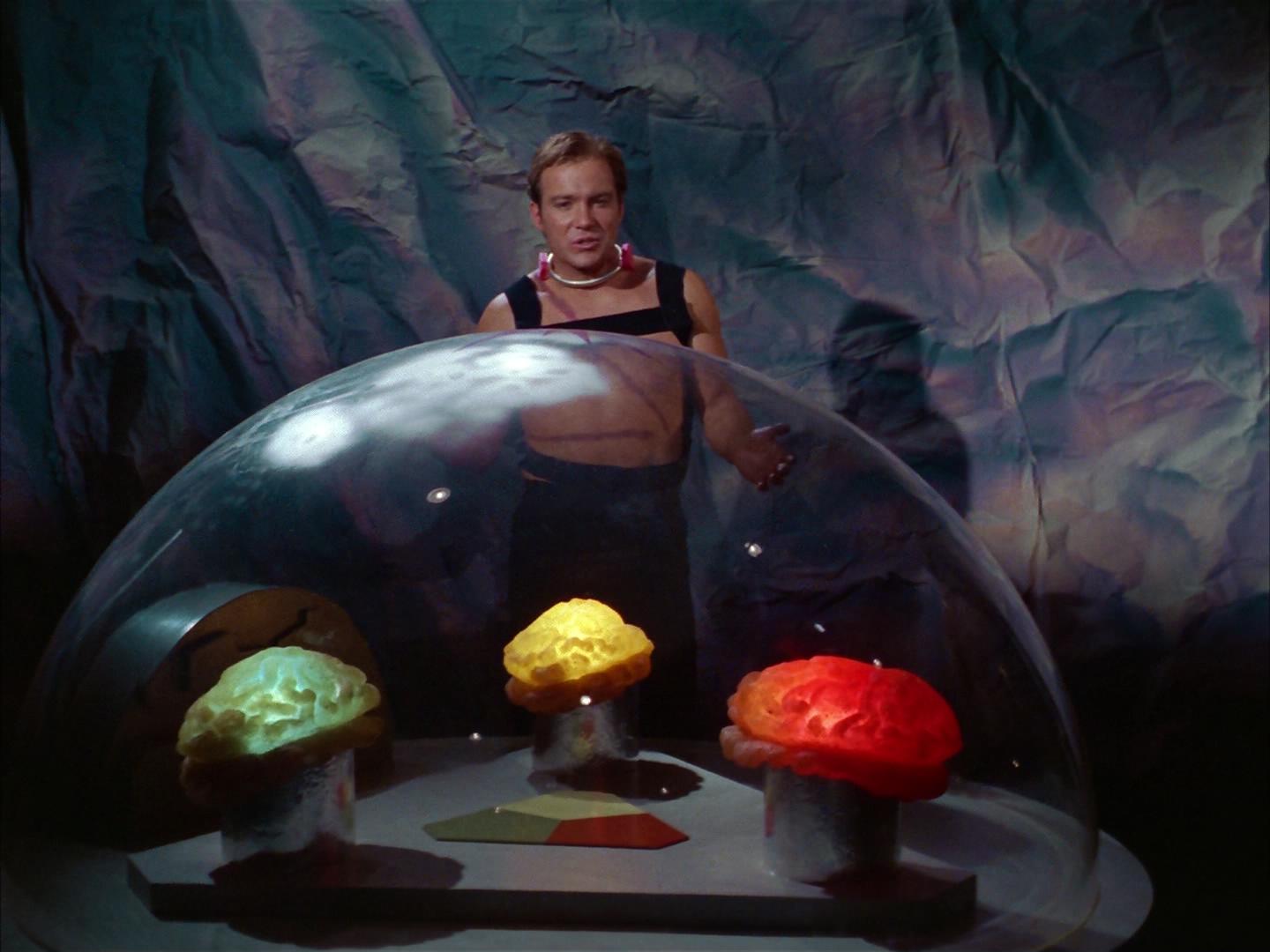 ariane179254_StarTrek_2x16_TheGamestersOfTriskelion_2760.jpg