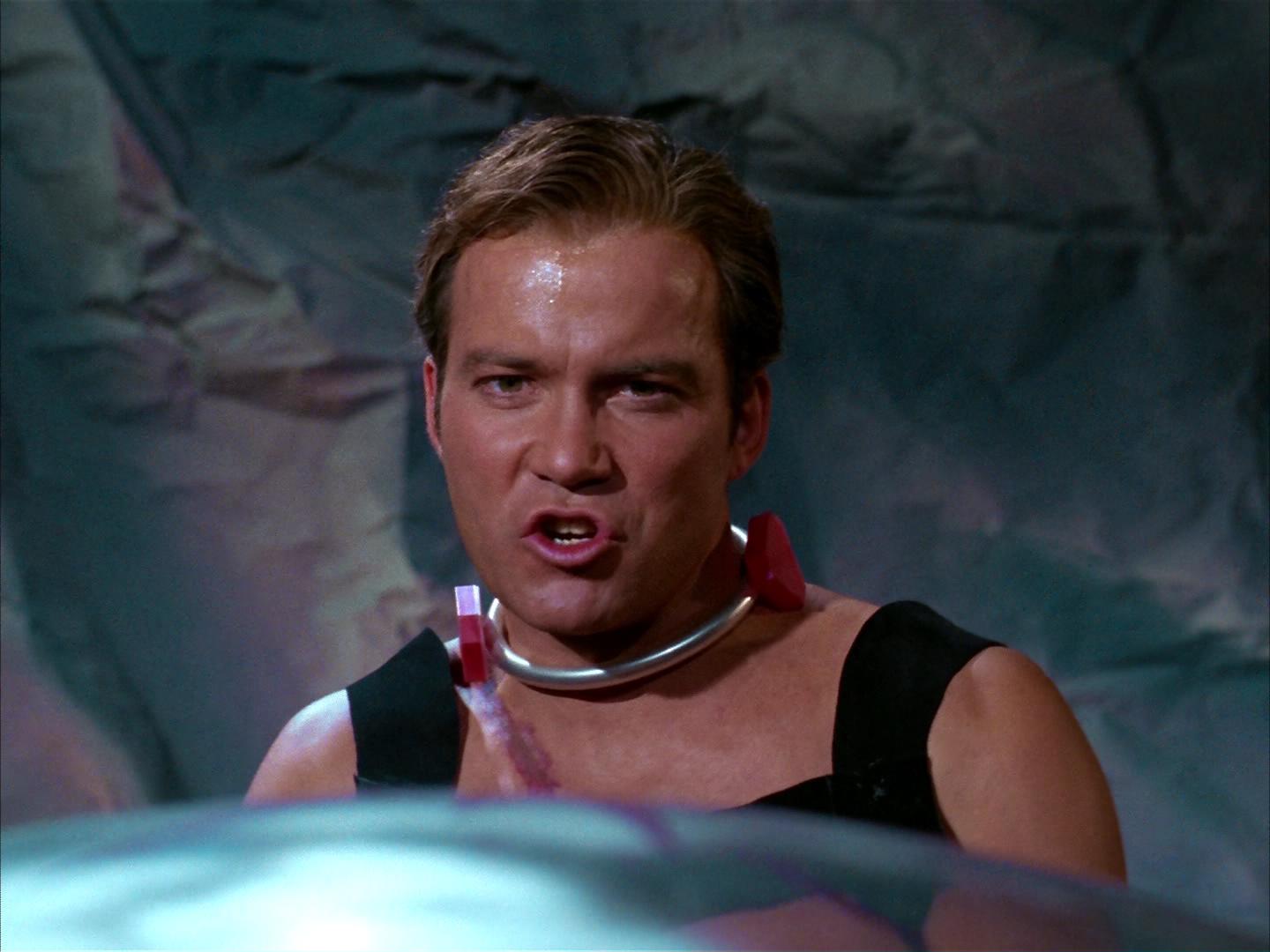ariane179254_StarTrek_2x16_TheGamestersOfTriskelion_2778.jpg