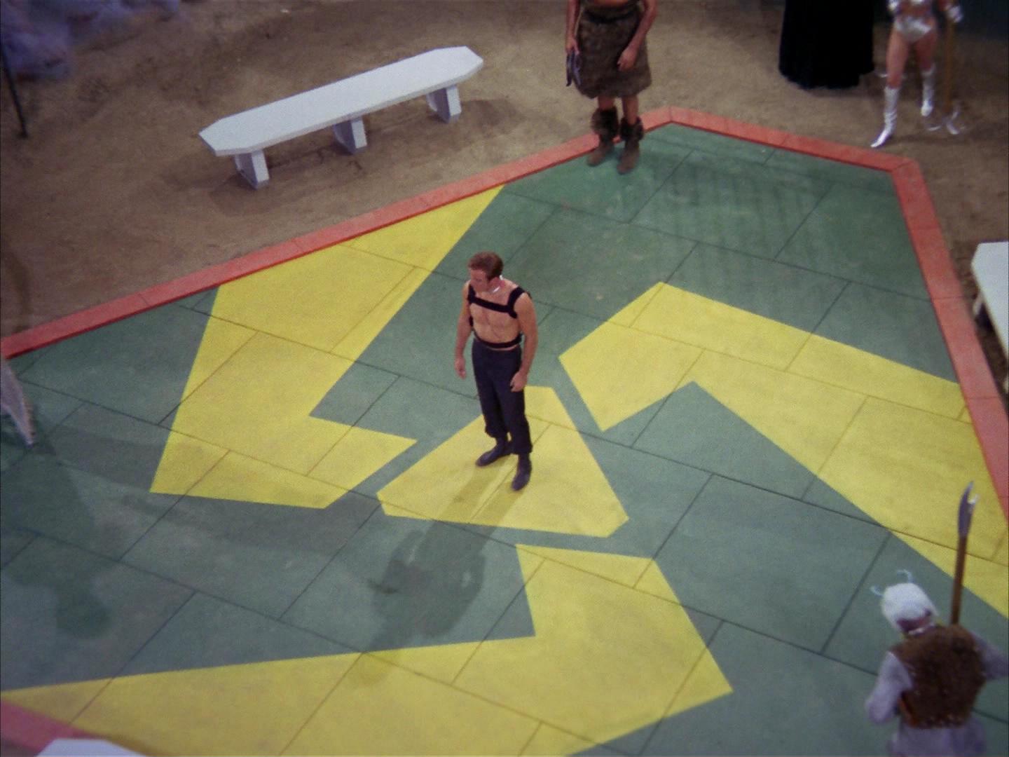ariane179254_StarTrek_2x16_TheGamestersOfTriskelion_2872.jpg