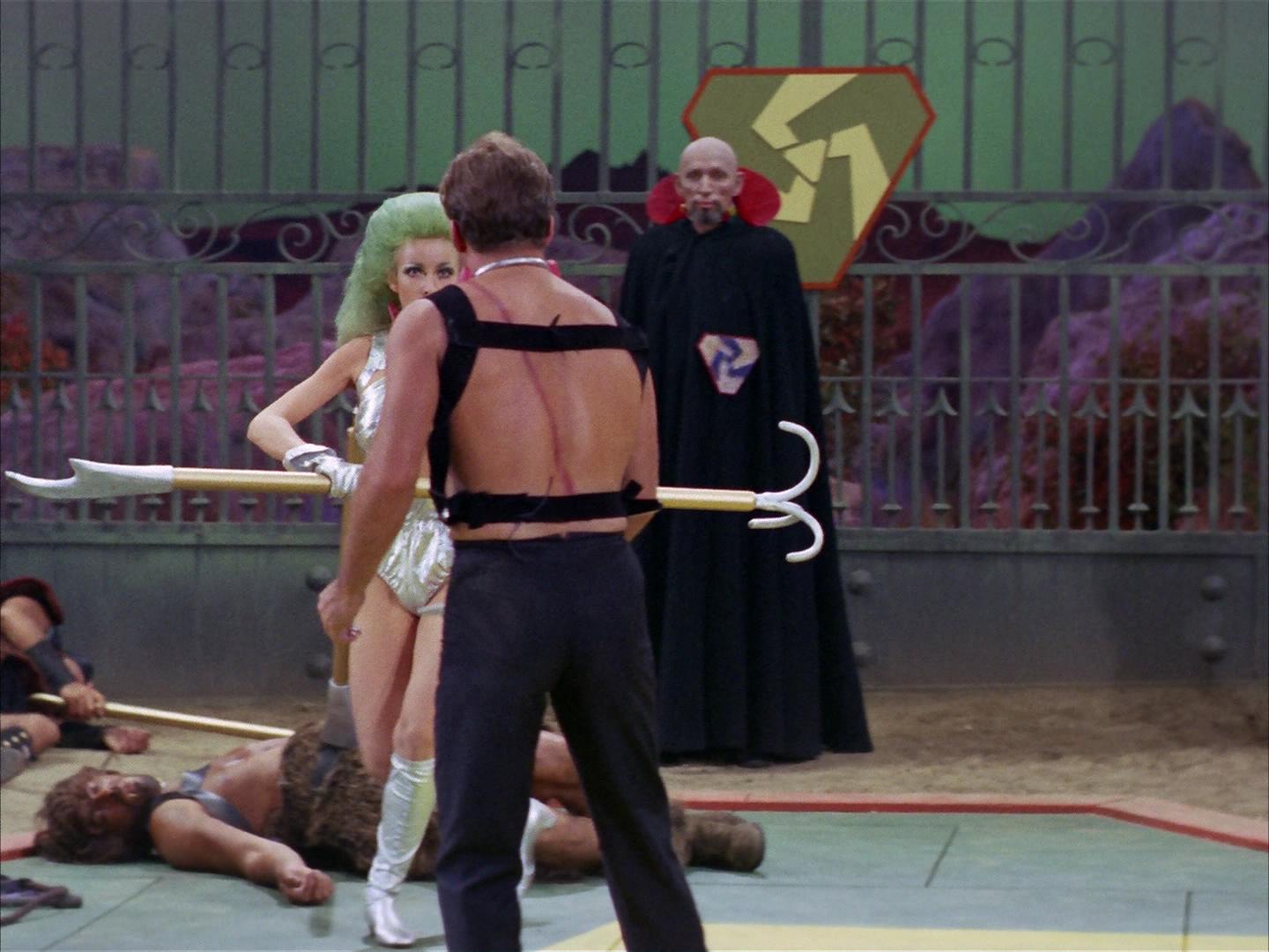 ariane179254_StarTrek_2x16_TheGamestersOfTriskelion_3003.jpg