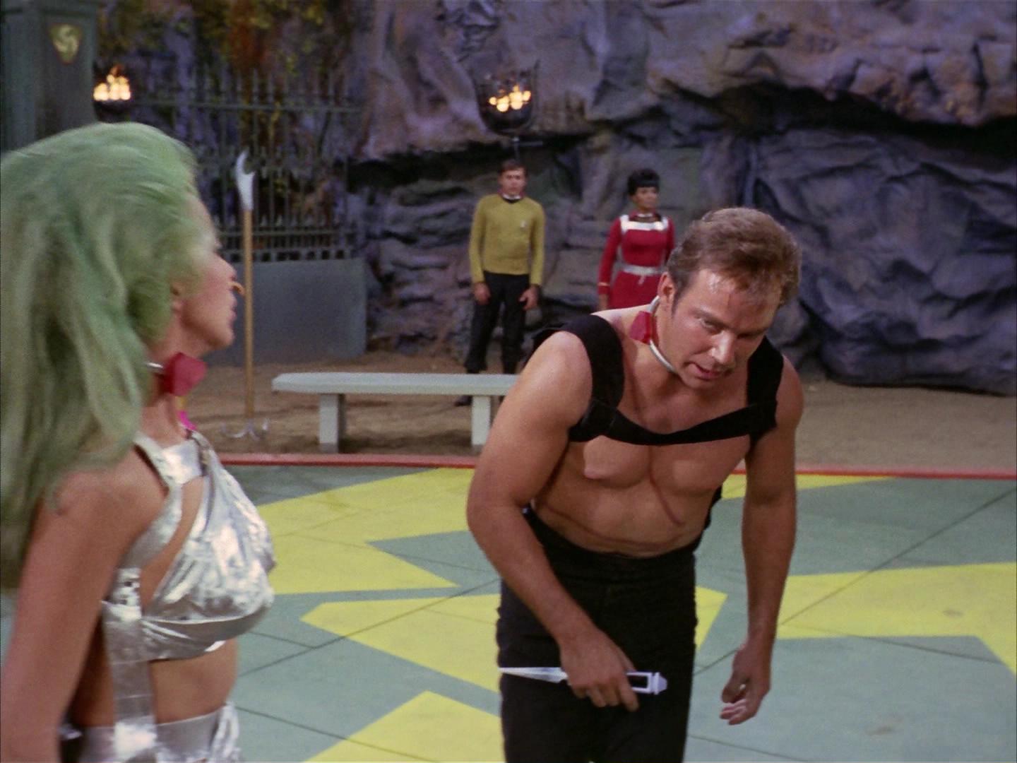ariane179254_StarTrek_2x16_TheGamestersOfTriskelion_3069.jpg
