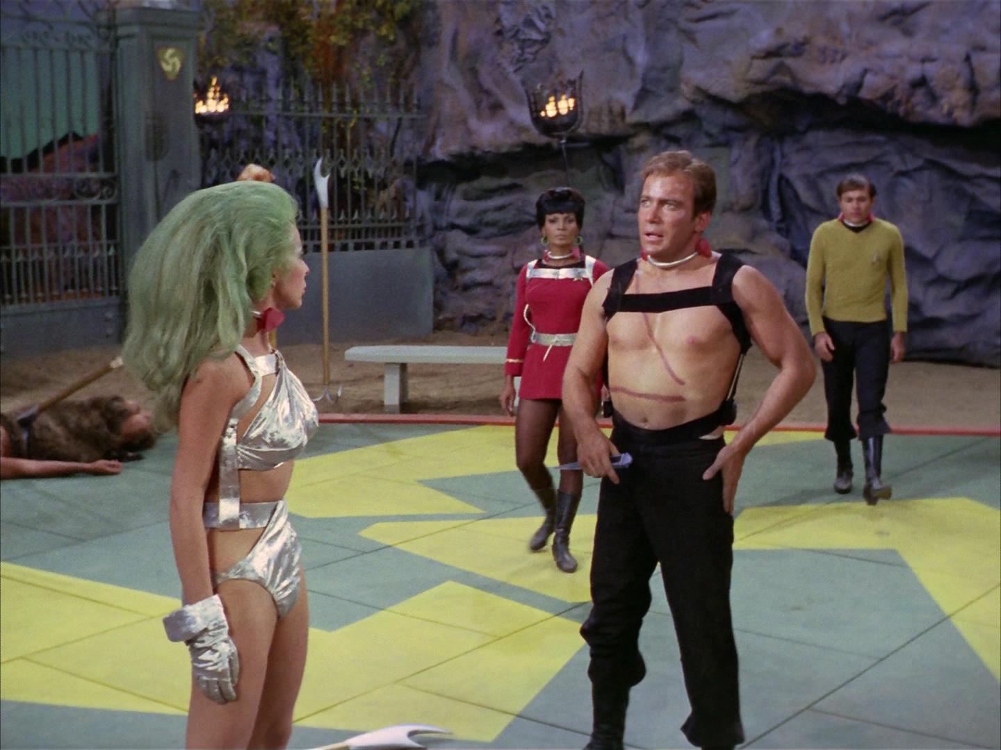 ariane179254_StarTrek_2x16_TheGamestersOfTriskelion_3076.jpg