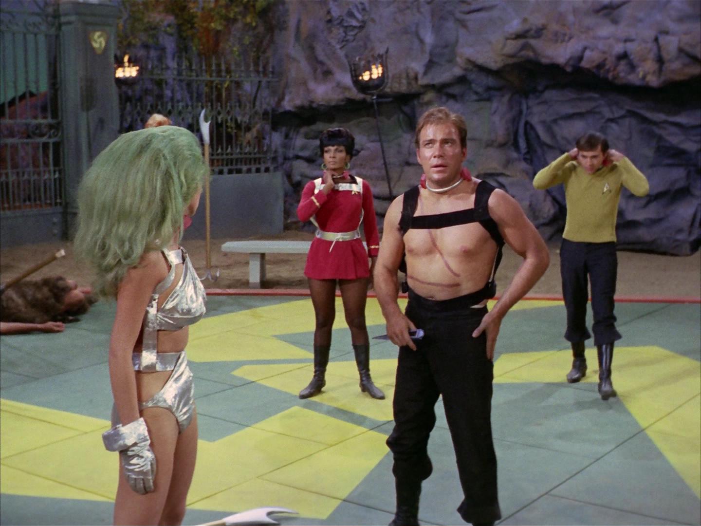 ariane179254_StarTrek_2x16_TheGamestersOfTriskelion_3078.jpg