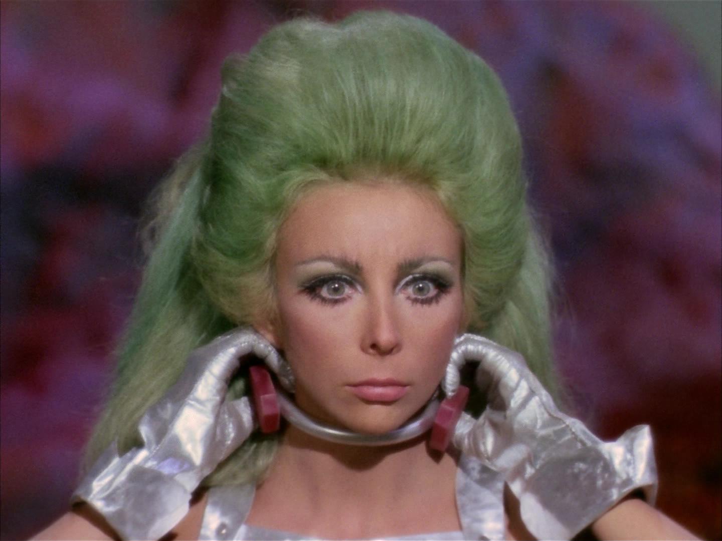 ariane179254_StarTrek_2x16_TheGamestersOfTriskelion_3081.jpg