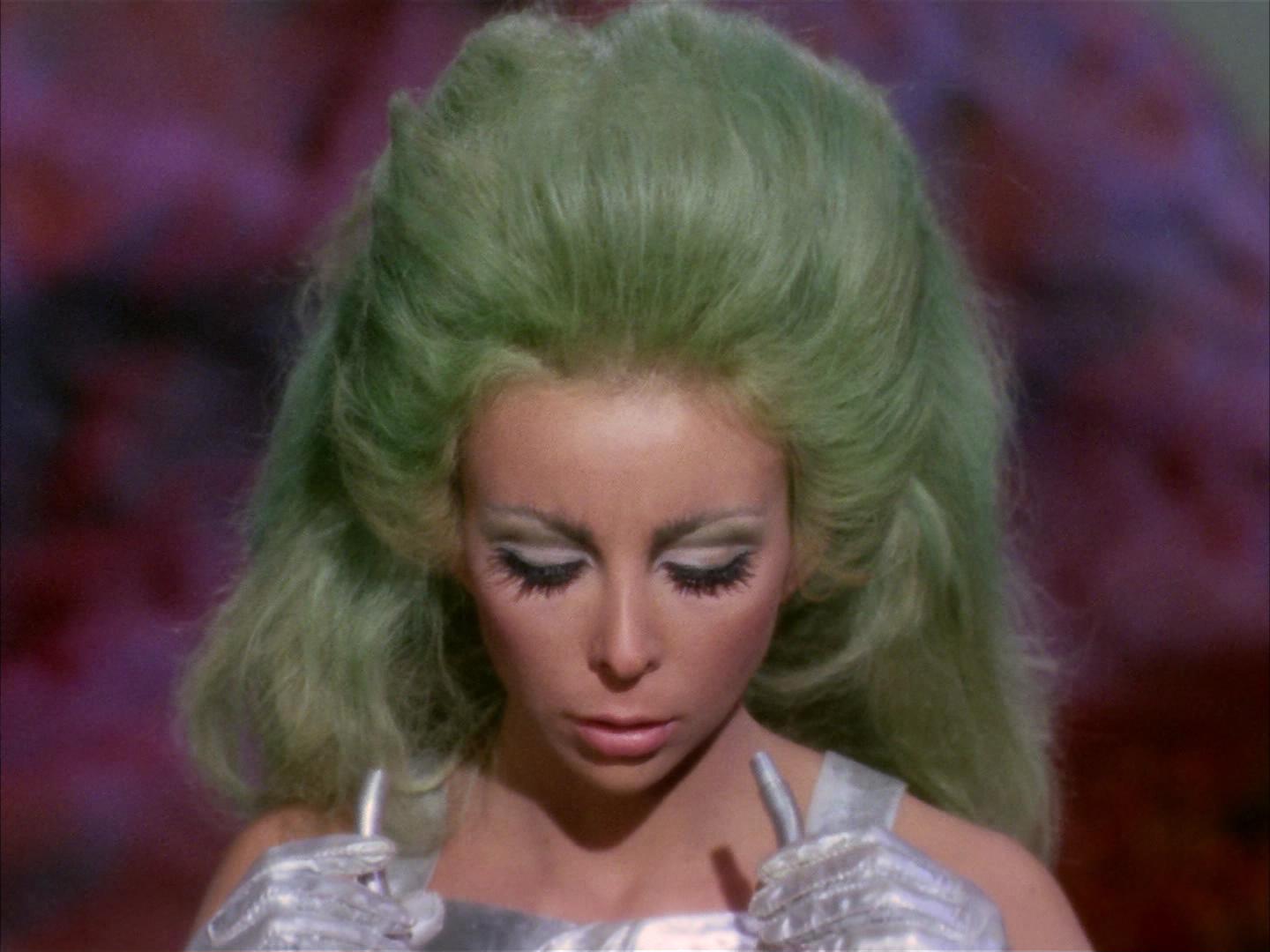 ariane179254_StarTrek_2x16_TheGamestersOfTriskelion_3085.jpg