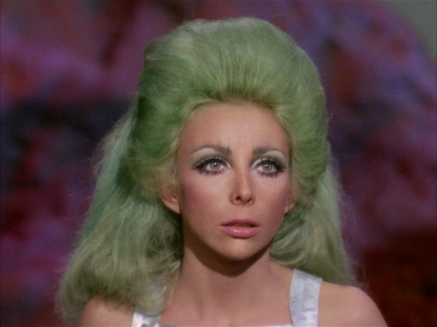ariane179254_StarTrek_2x16_TheGamestersOfTriskelion_3109.jpg