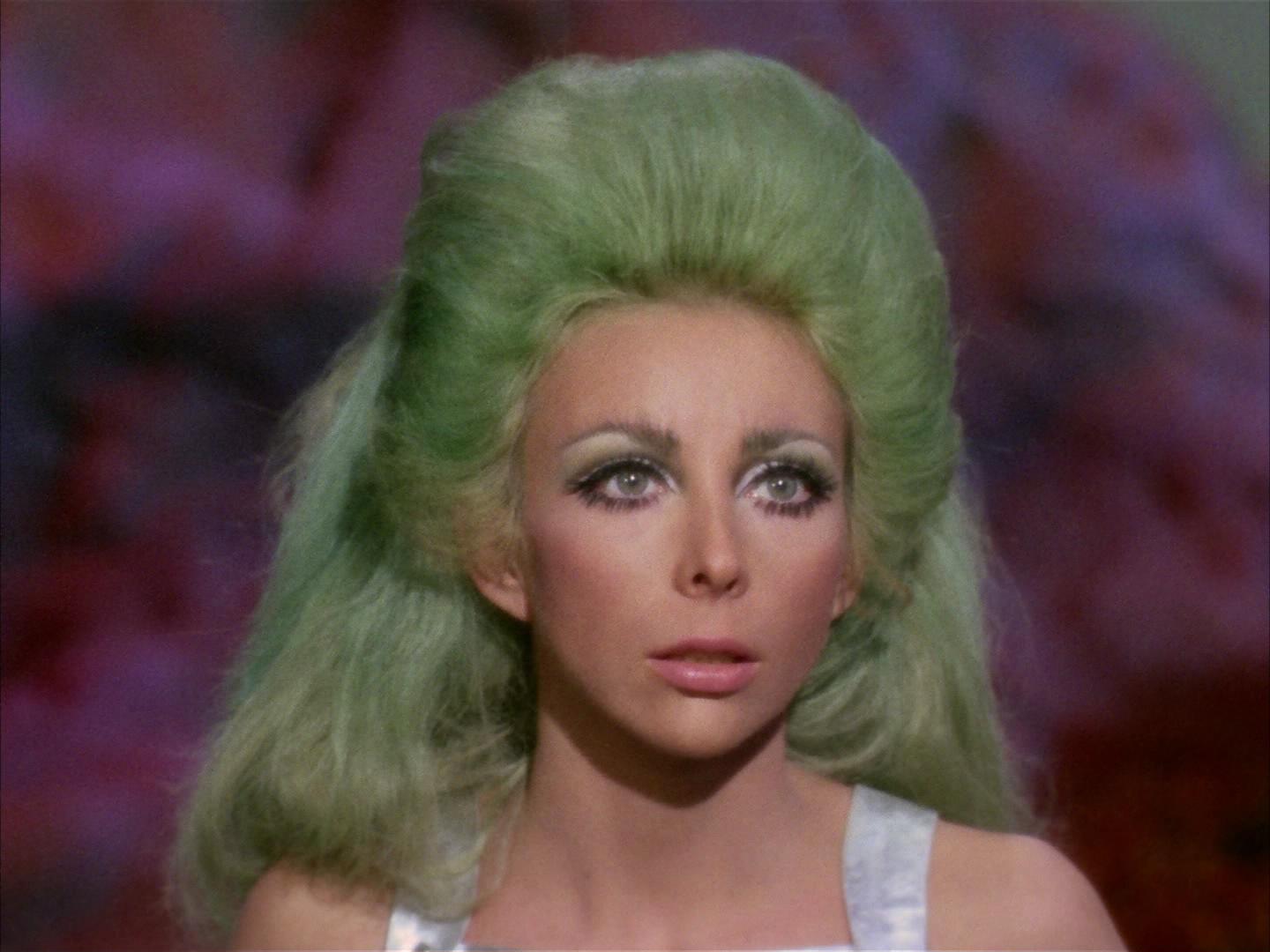 ariane179254_StarTrek_2x16_TheGamestersOfTriskelion_3111.jpg