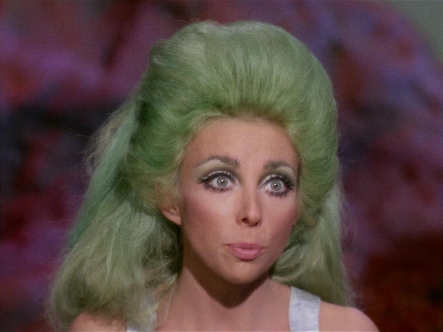 ariane179254_StarTrek_2x16_TheGamestersOfTriskelion_3139.jpg