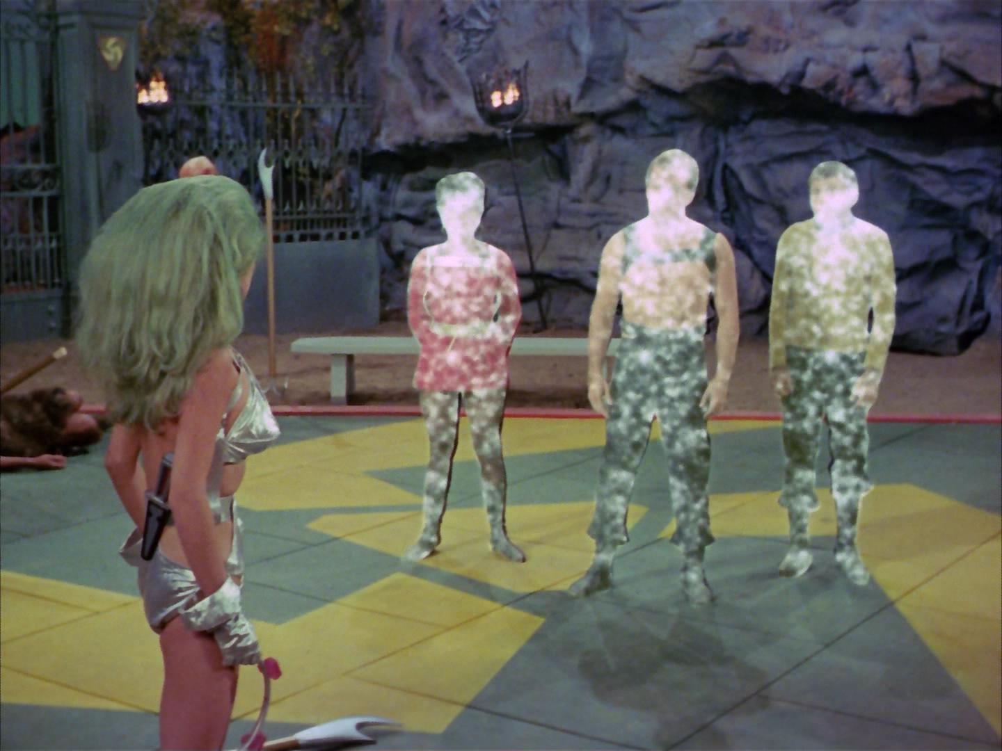 ariane179254_StarTrek_2x16_TheGamestersOfTriskelion_3189.jpg