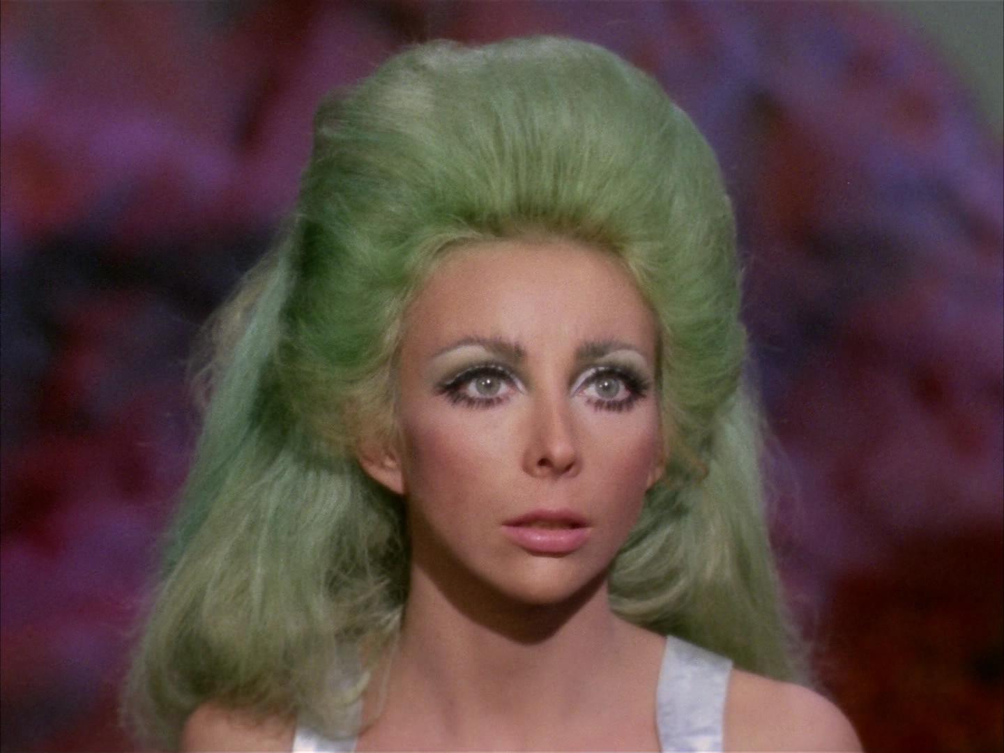 ariane179254_StarTrek_2x16_TheGamestersOfTriskelion_3190.jpg