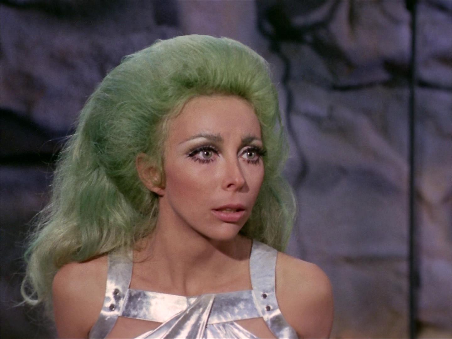 ariane179254_StarTrek_2x16_TheGamestersOfTriskelion_3199.jpg