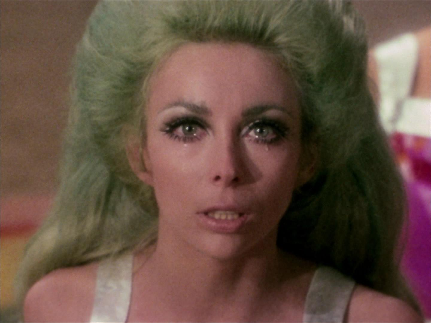 ariane179254_StarTrek_2x16_TheGamestersOfTriskelion_3229.jpg