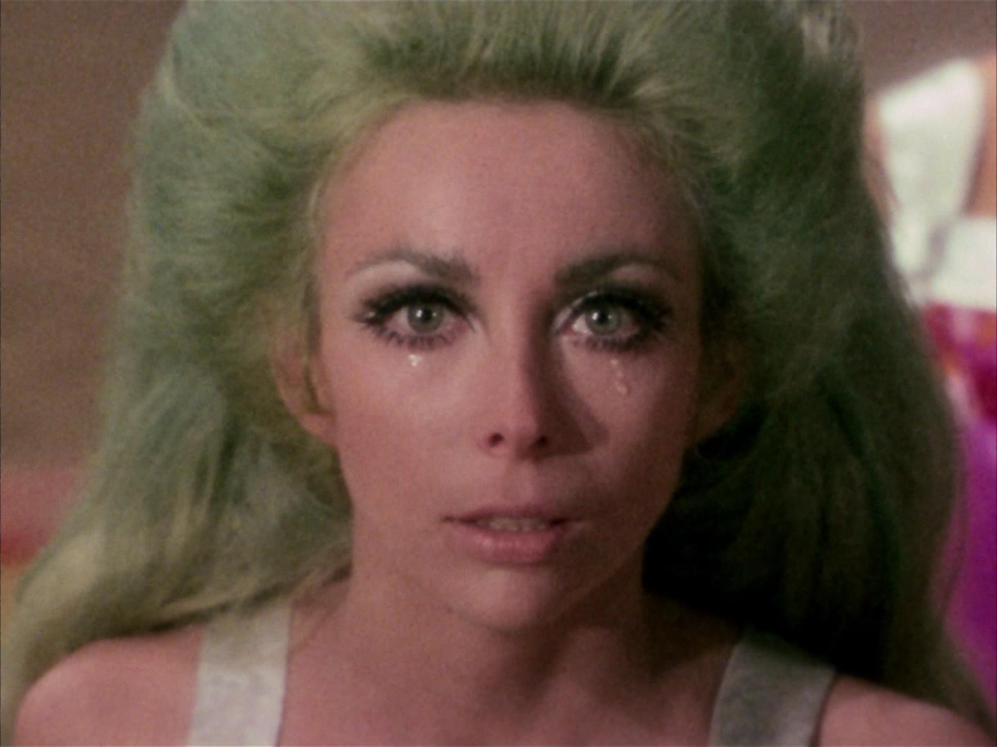 ariane179254_StarTrek_2x16_TheGamestersOfTriskelion_3231.jpg