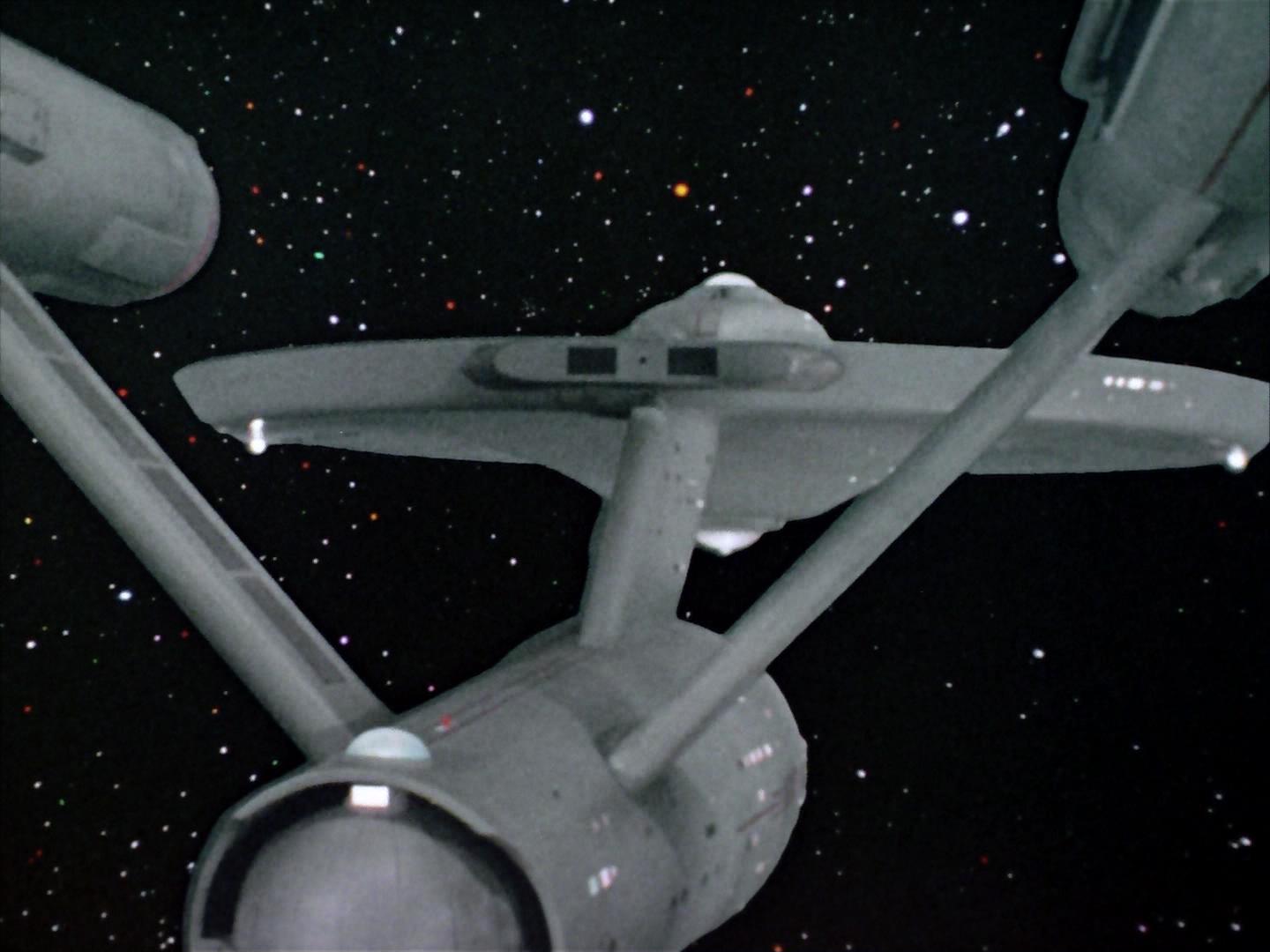 ariane179254_StarTrek_2x16_TheGamestersOfTriskelion_3232.jpg