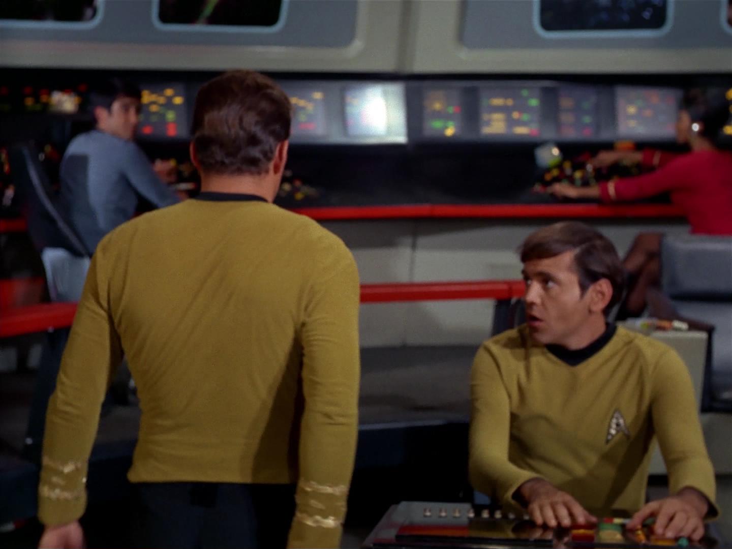 ariane179254_StarTrek_2x17_APieceOfTheAction_0011.jpg