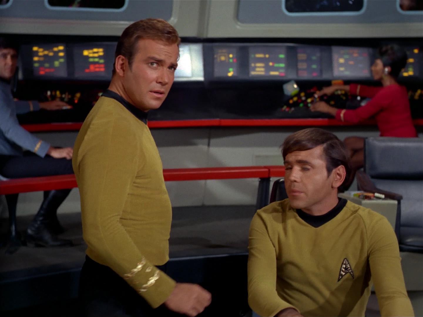 ariane179254_StarTrek_2x17_APieceOfTheAction_0013.jpg