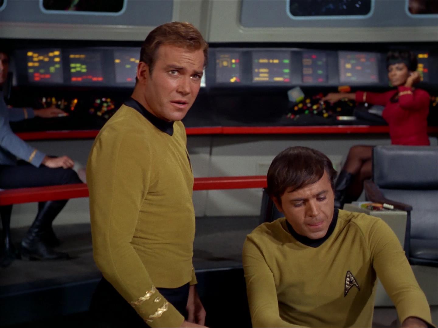 ariane179254_StarTrek_2x17_APieceOfTheAction_0014.jpg
