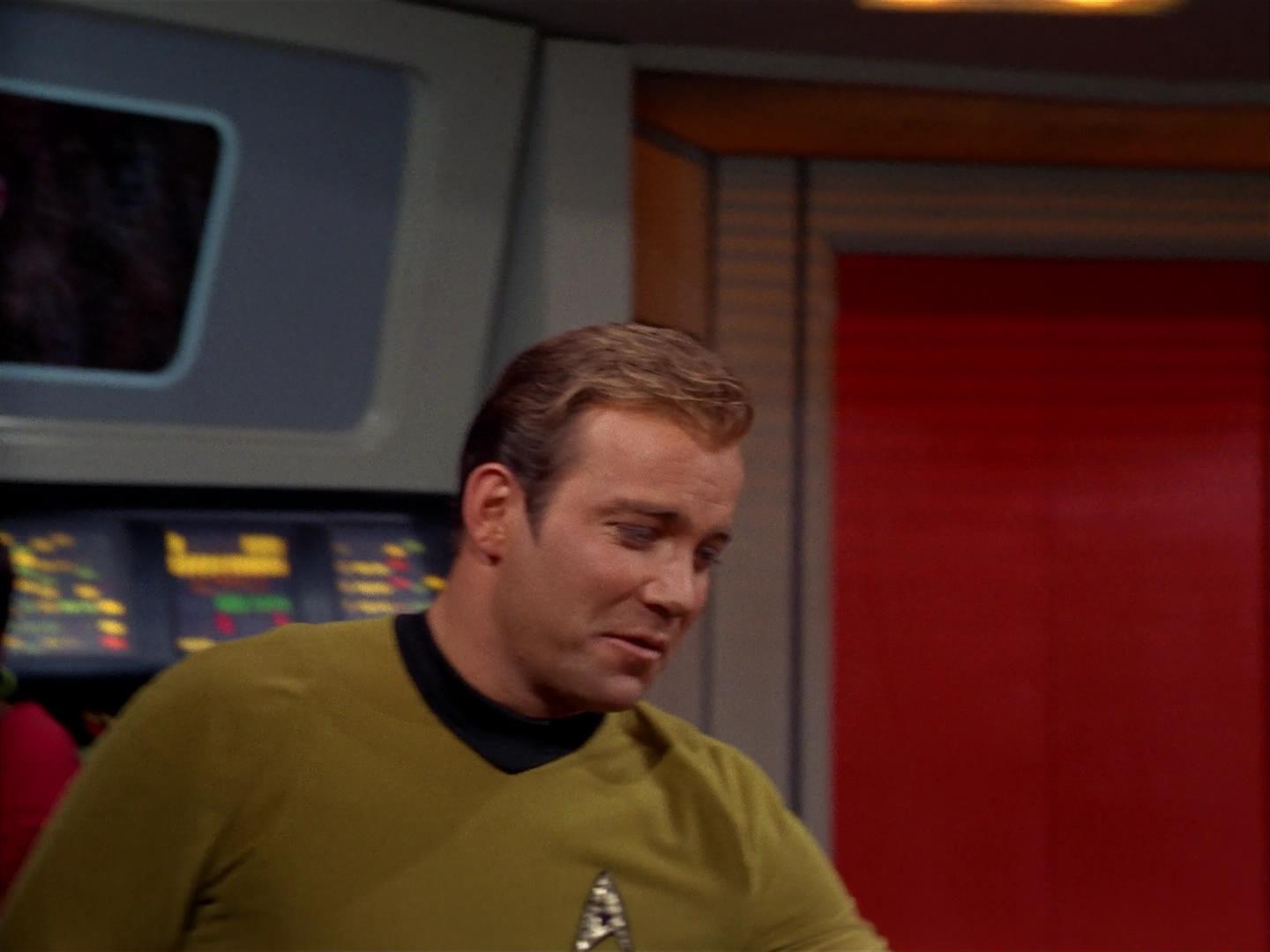 ariane179254_StarTrek_2x17_APieceOfTheAction_0030.jpg