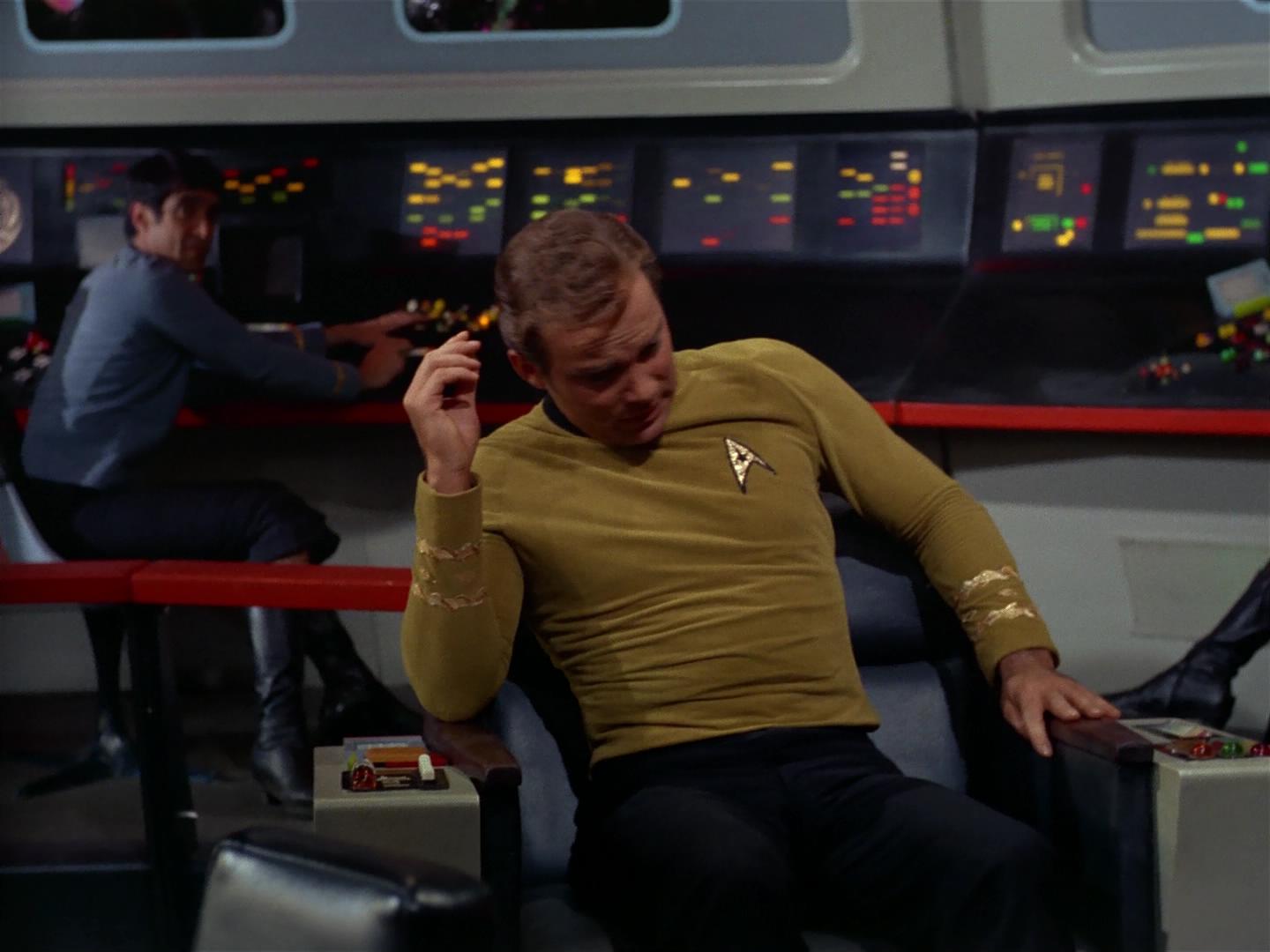 ariane179254_StarTrek_2x17_APieceOfTheAction_0086.jpg