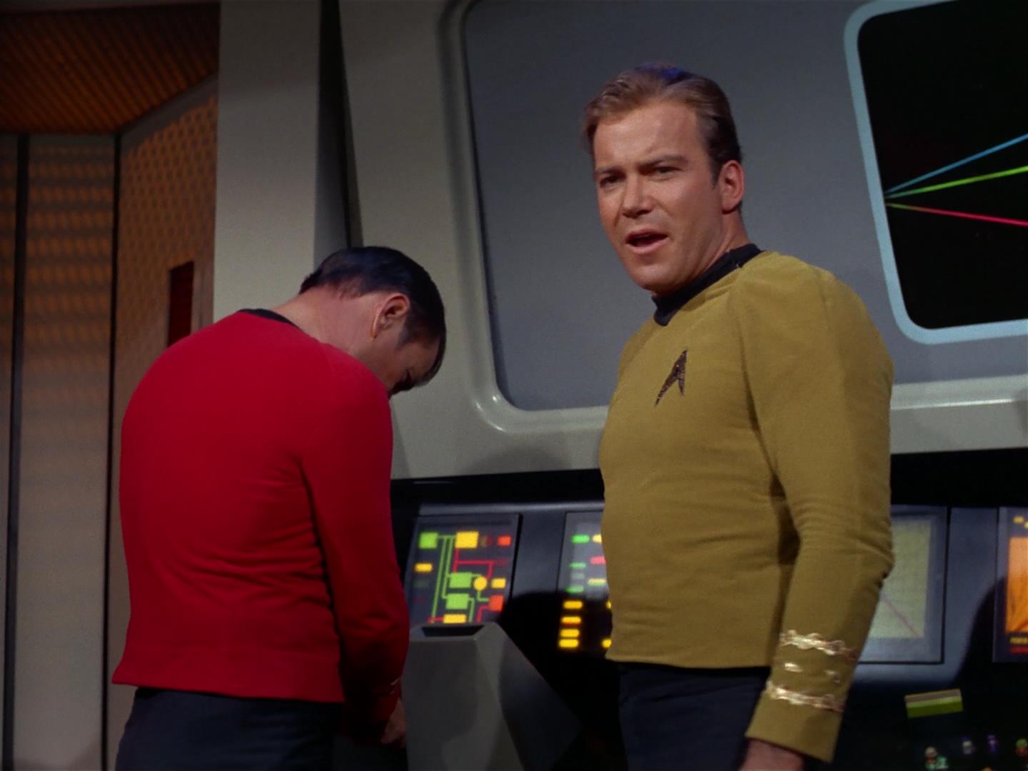 ariane179254_StarTrek_2x17_APieceOfTheAction_0112.jpg