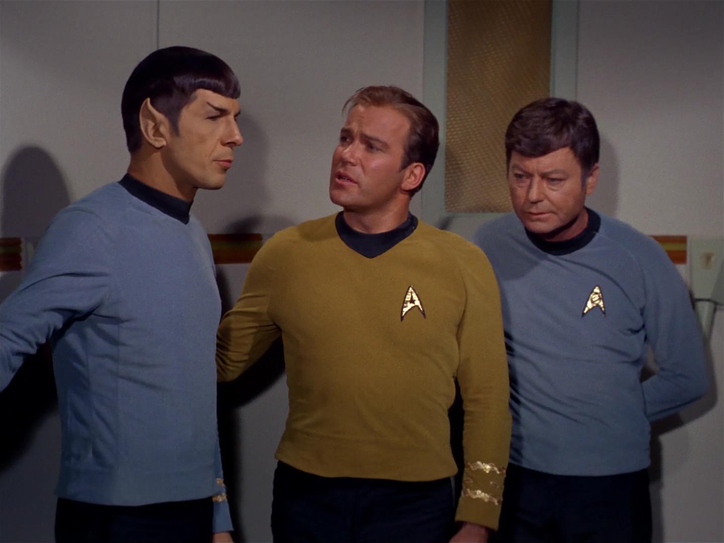 ariane179254_StarTrek_2x17_APieceOfTheAction_0139.jpg