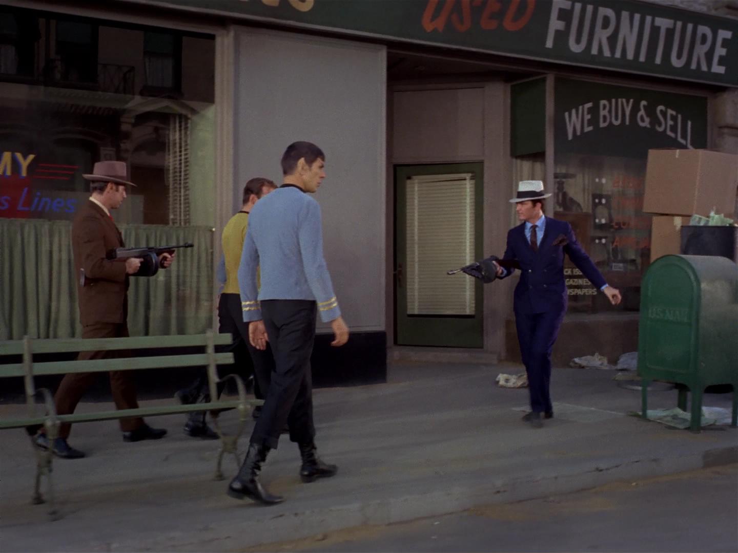 ariane179254_StarTrek_2x17_APieceOfTheAction_0380.jpg
