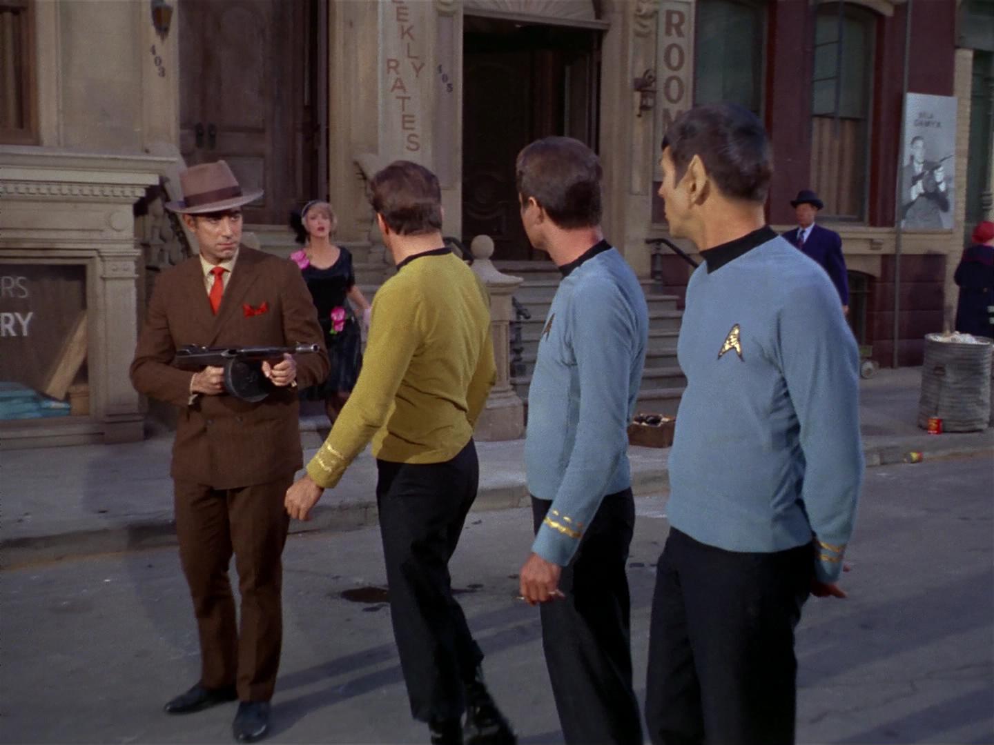 ariane179254_StarTrek_2x17_APieceOfTheAction_0427.jpg