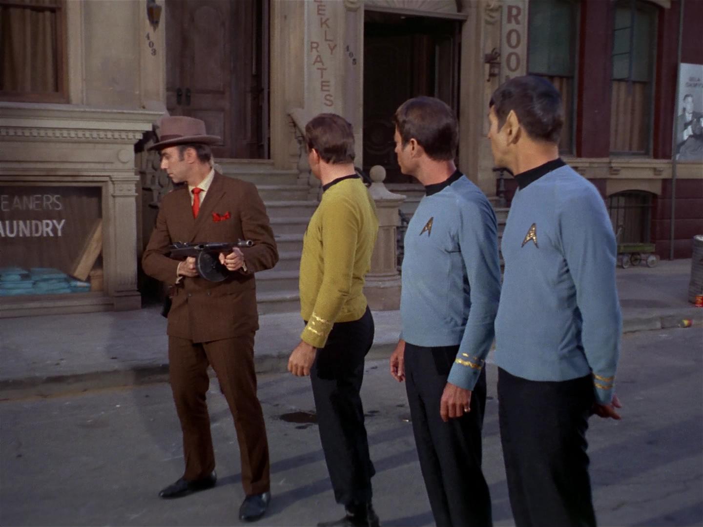 ariane179254_StarTrek_2x17_APieceOfTheAction_0428.jpg