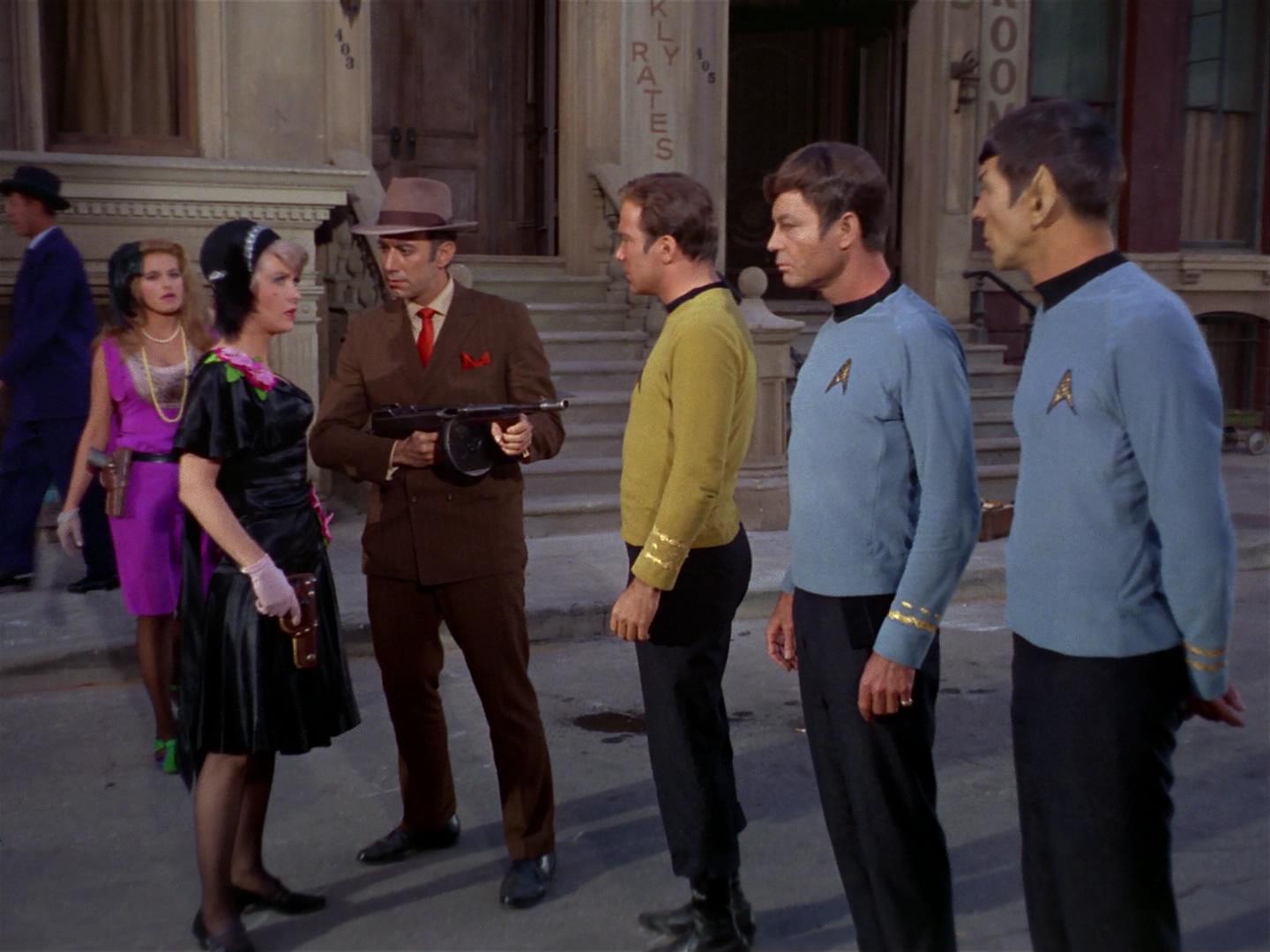 ariane179254_StarTrek_2x17_APieceOfTheAction_0433.jpg