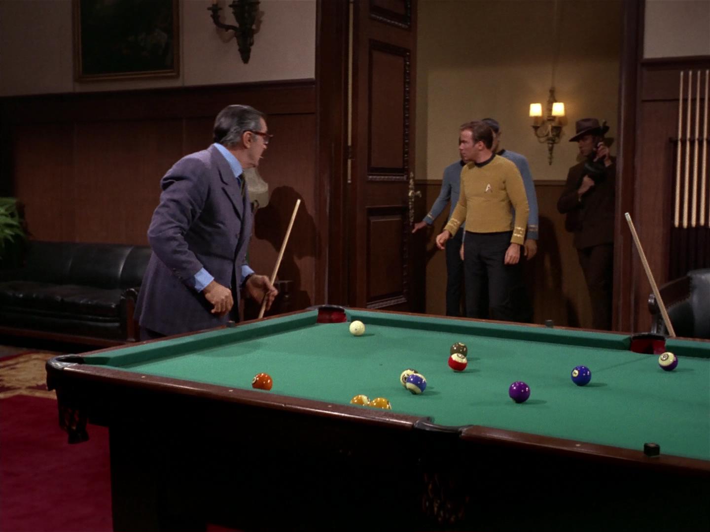 ariane179254_StarTrek_2x17_APieceOfTheAction_0482.jpg