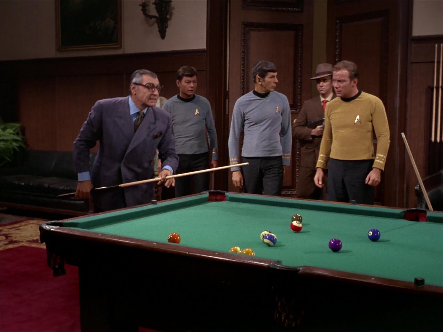 ariane179254_StarTrek_2x17_APieceOfTheAction_0487.jpg