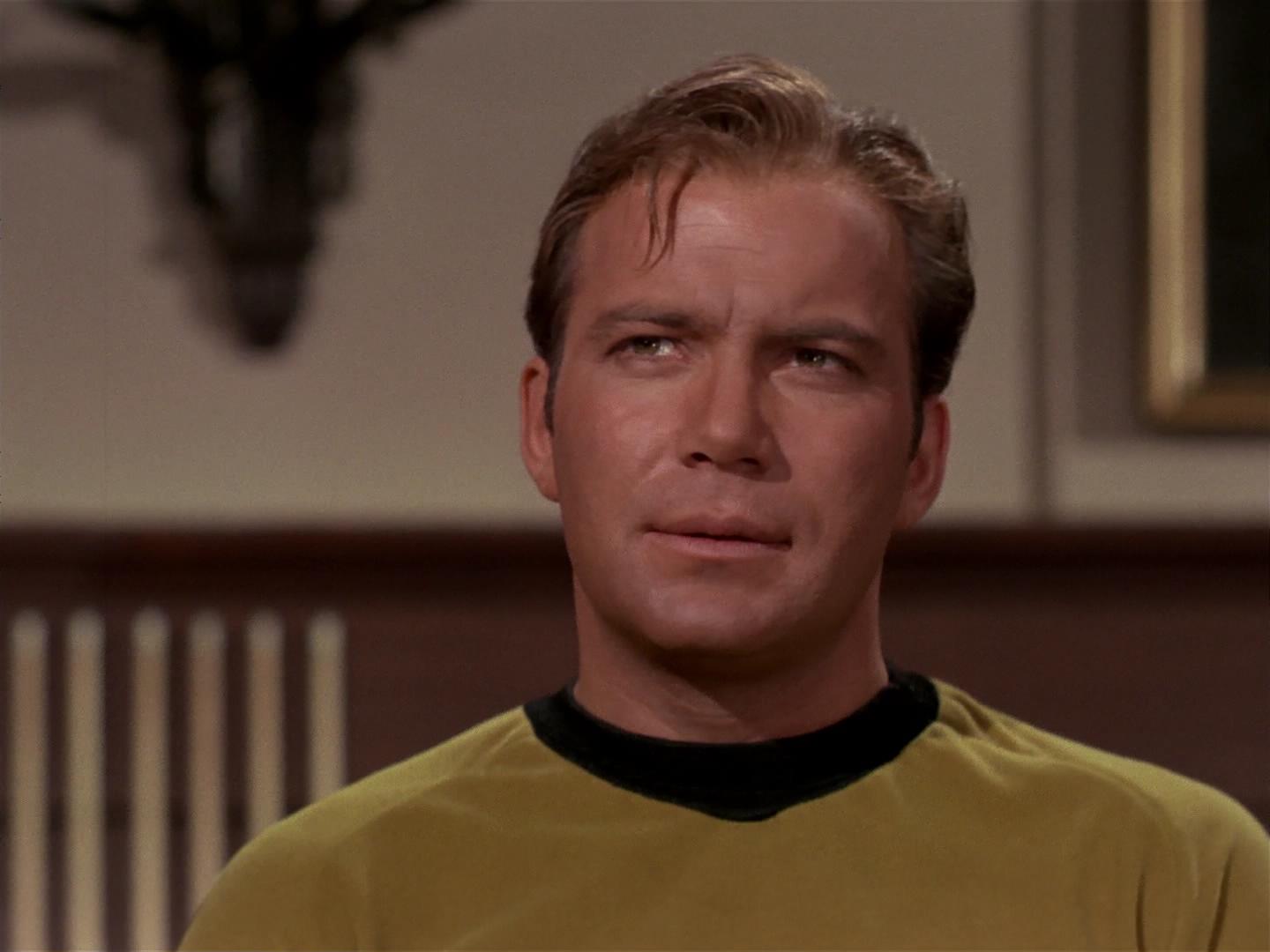 ariane179254_StarTrek_2x17_APieceOfTheAction_0489.jpg