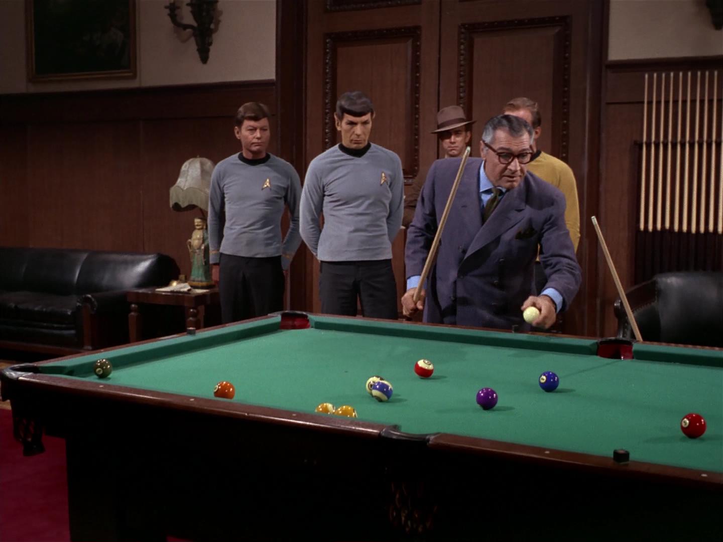 ariane179254_StarTrek_2x17_APieceOfTheAction_0500.jpg