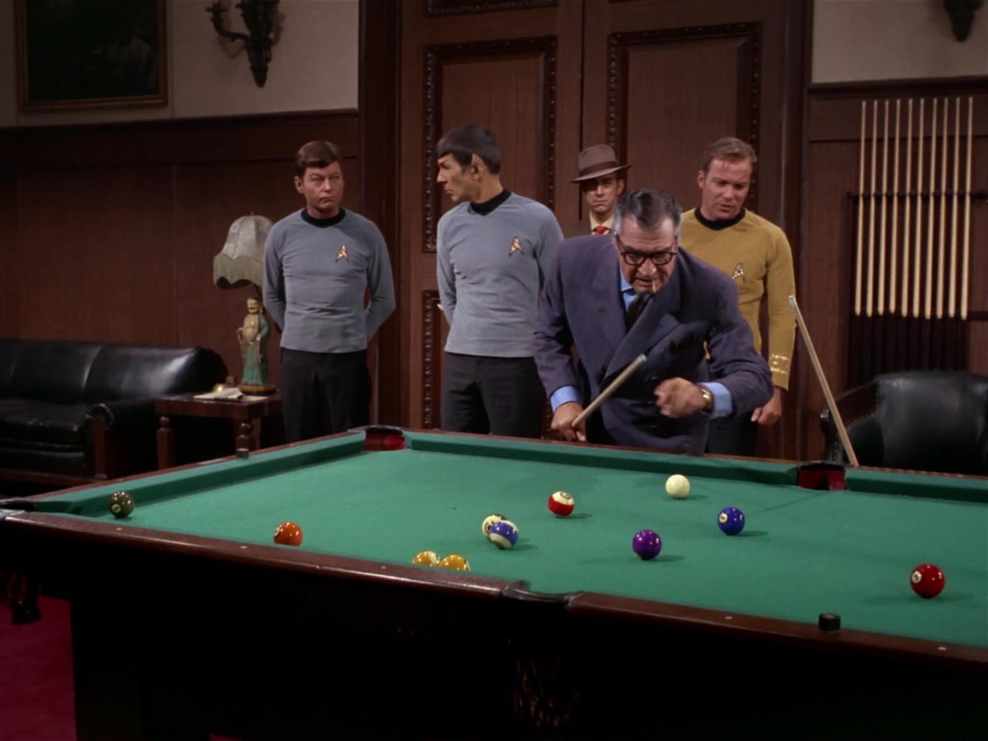 ariane179254_StarTrek_2x17_APieceOfTheAction_0502.jpg