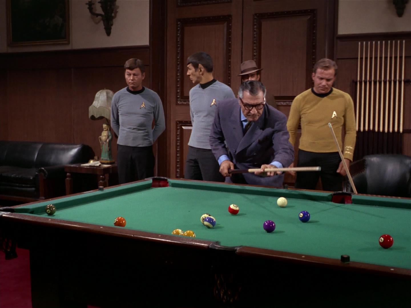 ariane179254_StarTrek_2x17_APieceOfTheAction_0503.jpg